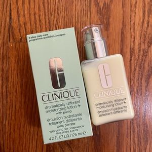 NEW Clinique Dramatically Different Moisturizing Lotion+